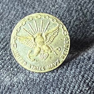 Vintage US Navy retired pin